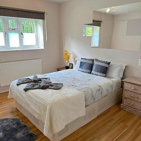 Апартаменты 303 Alexandra Avenue Ha2 9Dx Пиннер Экстерьер фото