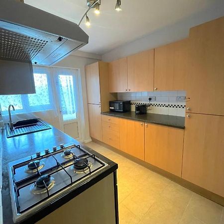 Апартаменты 303 Alexandra Avenue Ha2 9Dx Пиннер Экстерьер фото